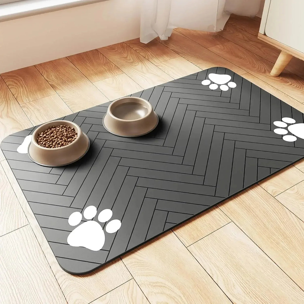 Absorbent Pet Feeding Mat for Dogs & Cats – Waterproof Food & Water Bowl Placemat